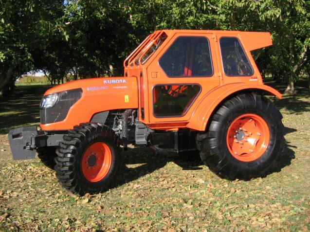 Kubota M9540